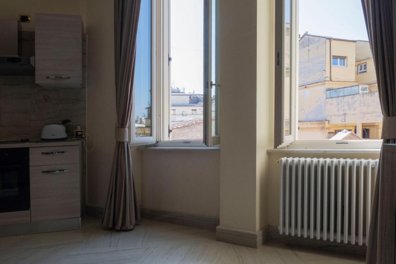 Tritone Apartment Рим Екстер'єр фото