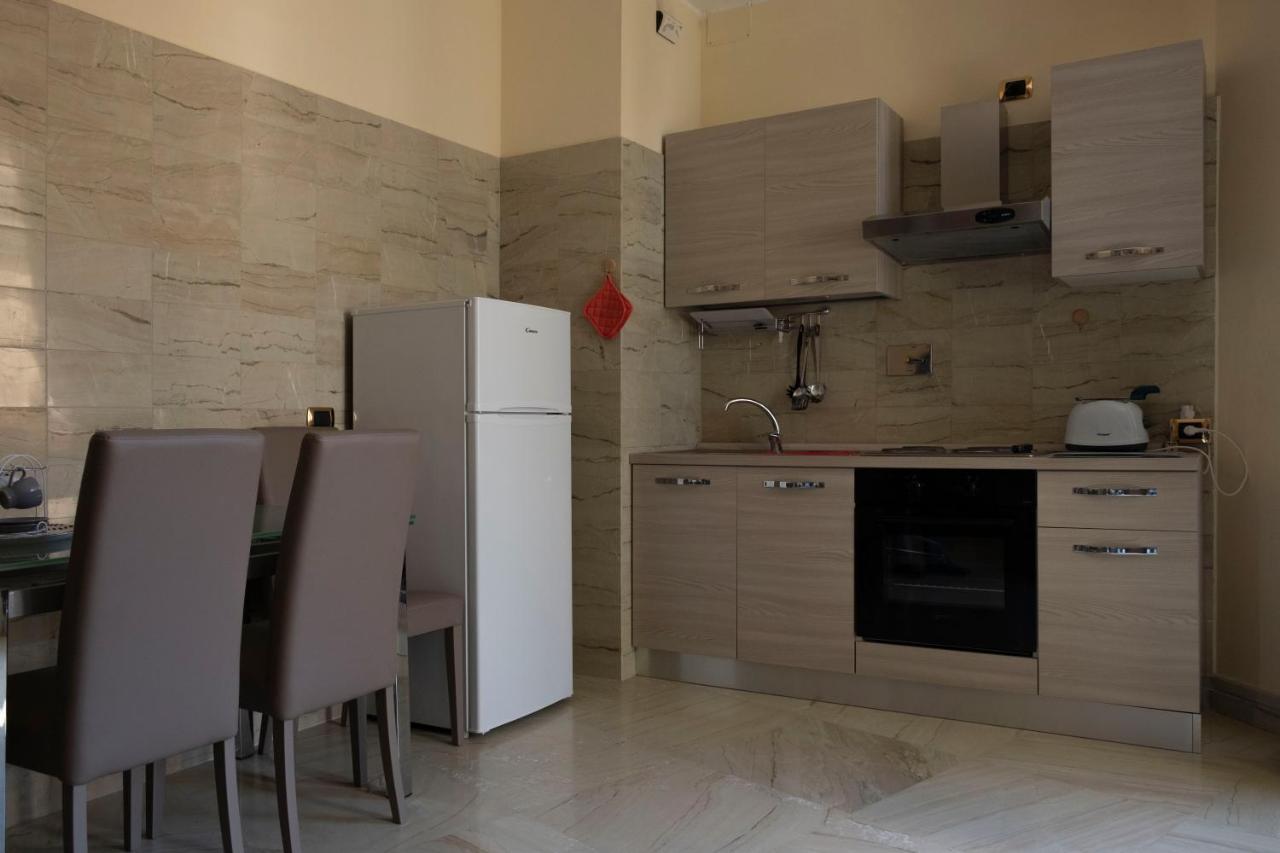 Tritone Apartment Рим Екстер'єр фото